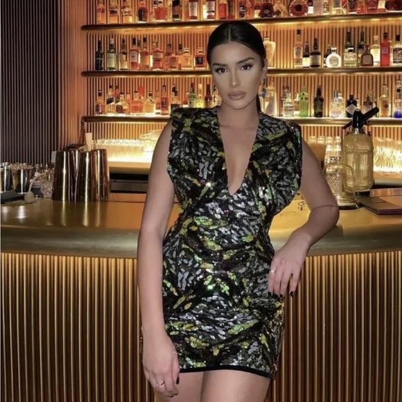 BNWOT Zara Sequin Mini Dress- Limited Edition - BLOGGER FAVOURITE - Picture 5 of 12